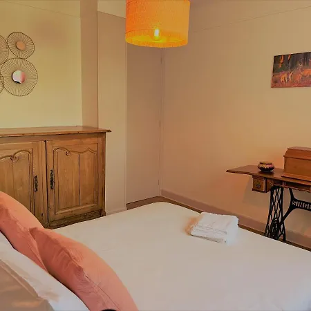 Holiday home Du Lapin Bleu *